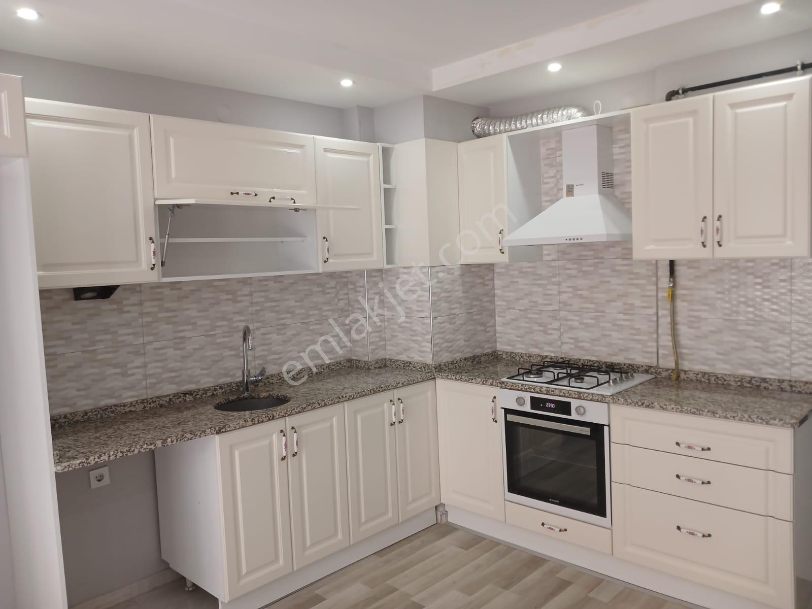 Arifiye Mah. Hamamyoluna Yakın Yeni Binada Kiralık 2+1 Daire - Görsel 2
