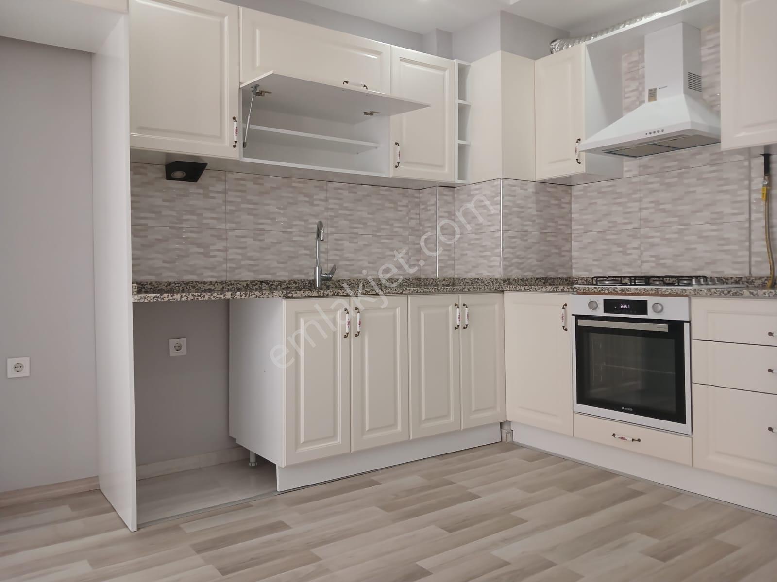 Arifiye Mah. Hamamyoluna Yakın Yeni Binada Kiralık 2+1 Daire - Görsel 4
