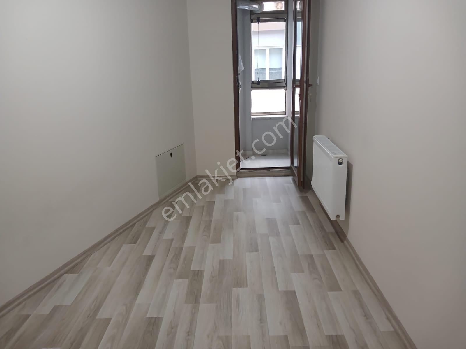 Arifiye Mah. Hamamyoluna Yakın Yeni Binada Kiralık 2+1 Daire - Görsel 19