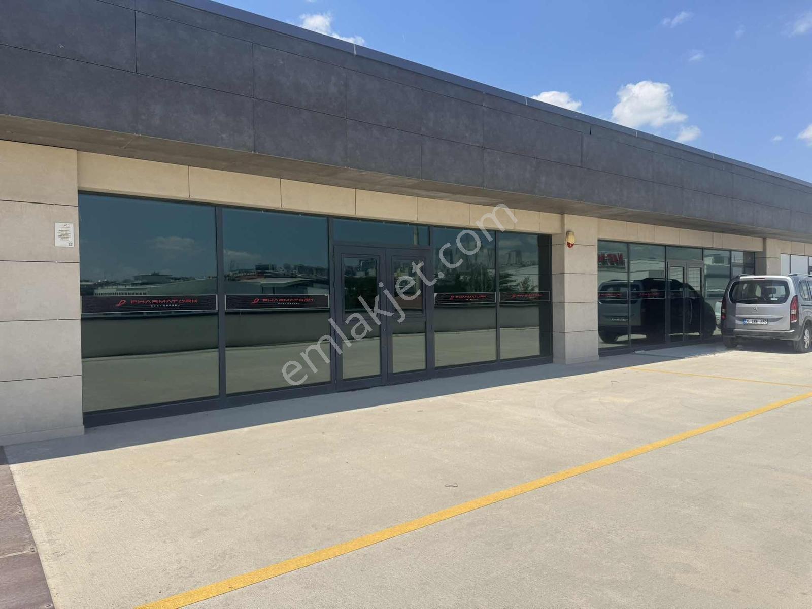 Shira Ticaret Merkezinde 3.200 M2 Kiralık Dükkan - Görsel 6