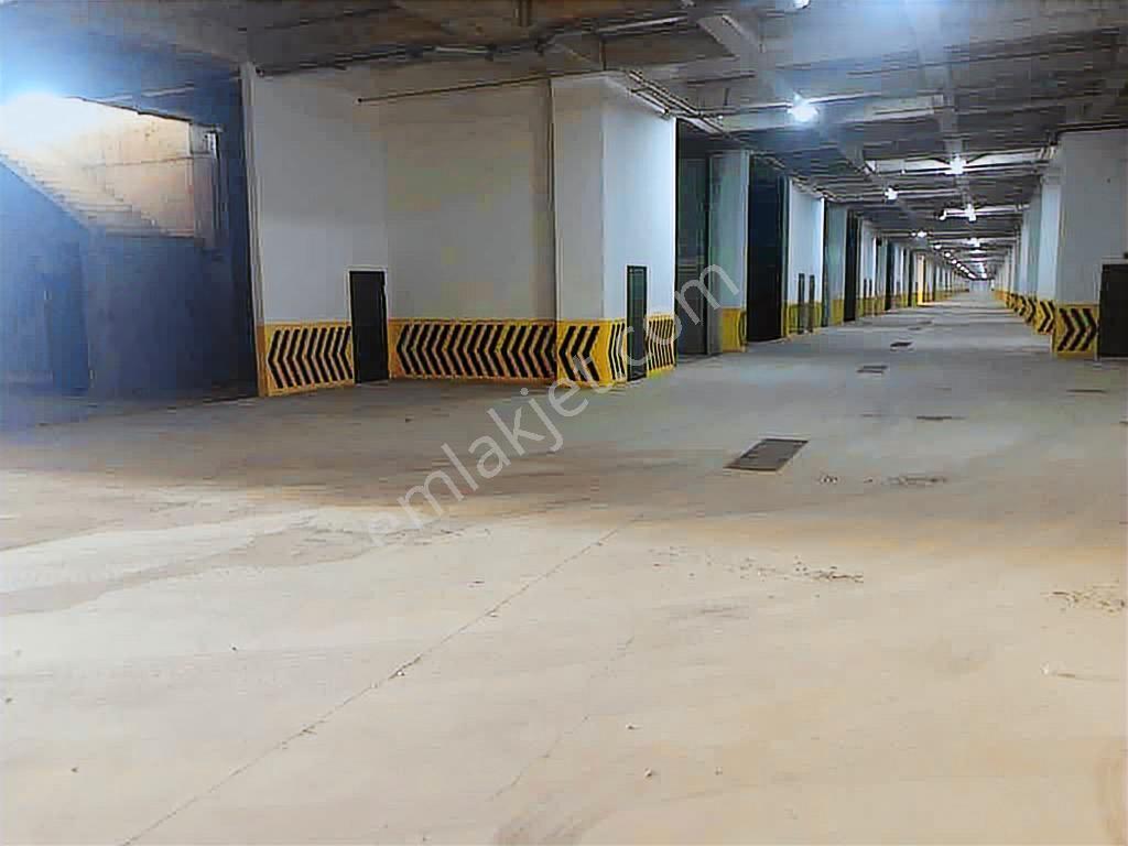 Shira Ticaret Merkezinde 1.600 M2 Dükkan - Görsel 3