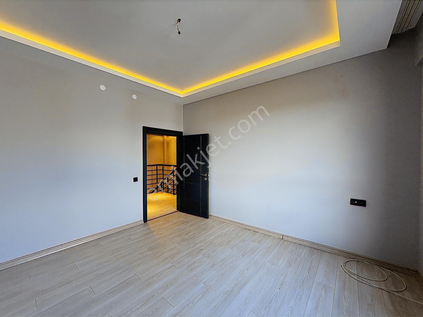 Hedef Emlaktan Karşıyada Ultra Lüx Eşyalı/eşyasız Kiralık Villa - Görsel 17