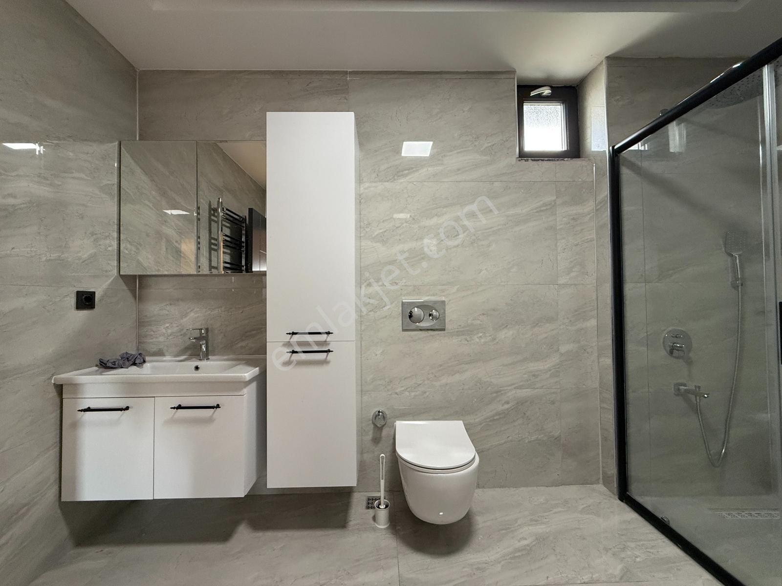 Hedef Emlaktan Karşıyada Ultra Lüx Eşyalı/eşyasız Kiralık Villa - Görsel 34