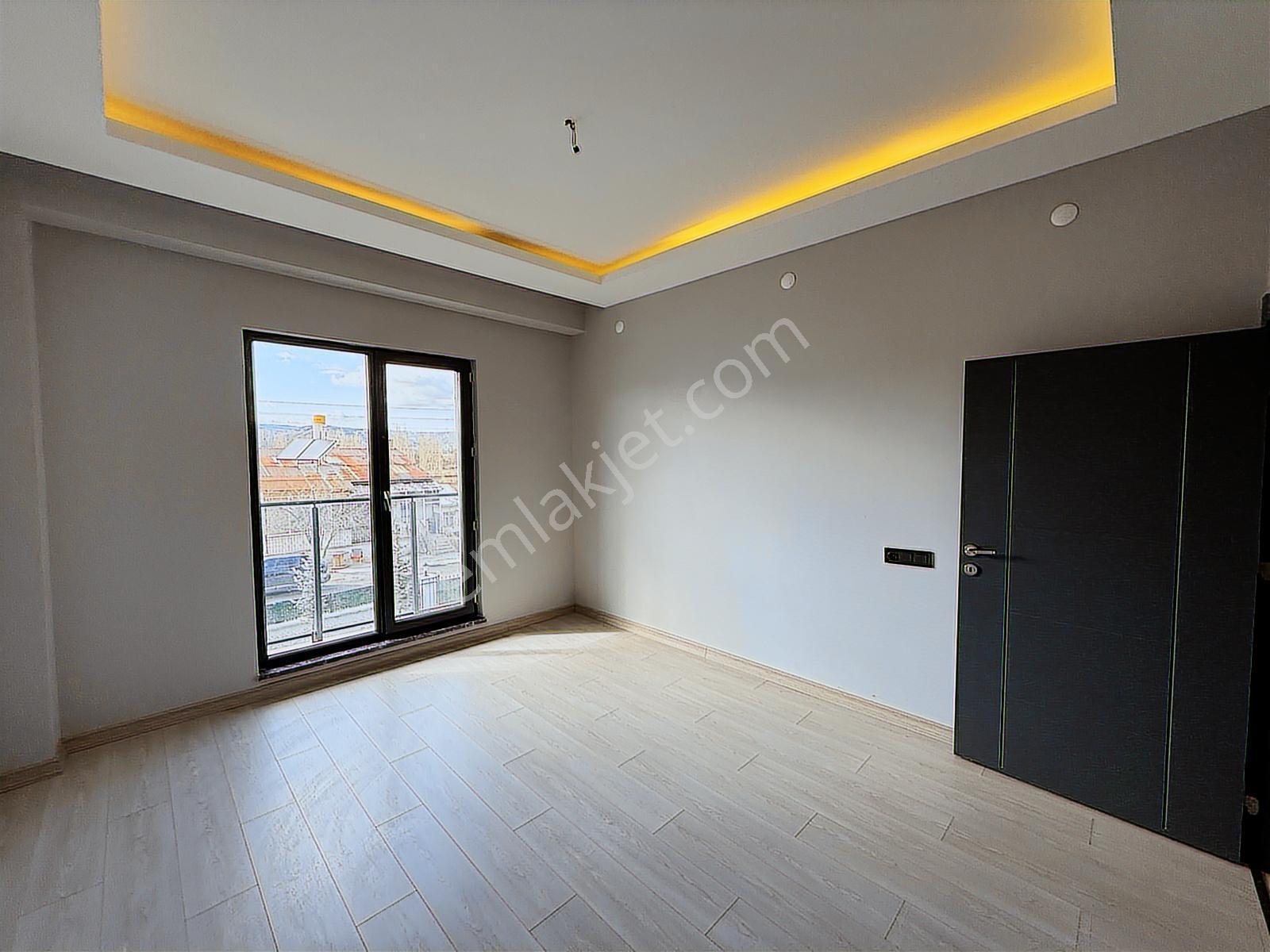 Hedef Emlaktan Karşıyada Ultra Lüx Eşyalı/eşyasız Kiralık Villa - Görsel 14