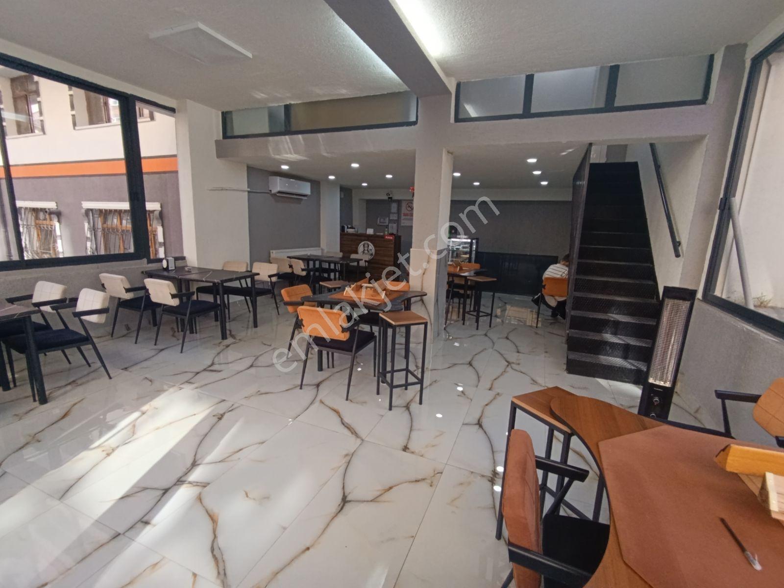 Elvanket 14. Cadde Ye Yürüme Mesafesinde Cafe - Görsel 12