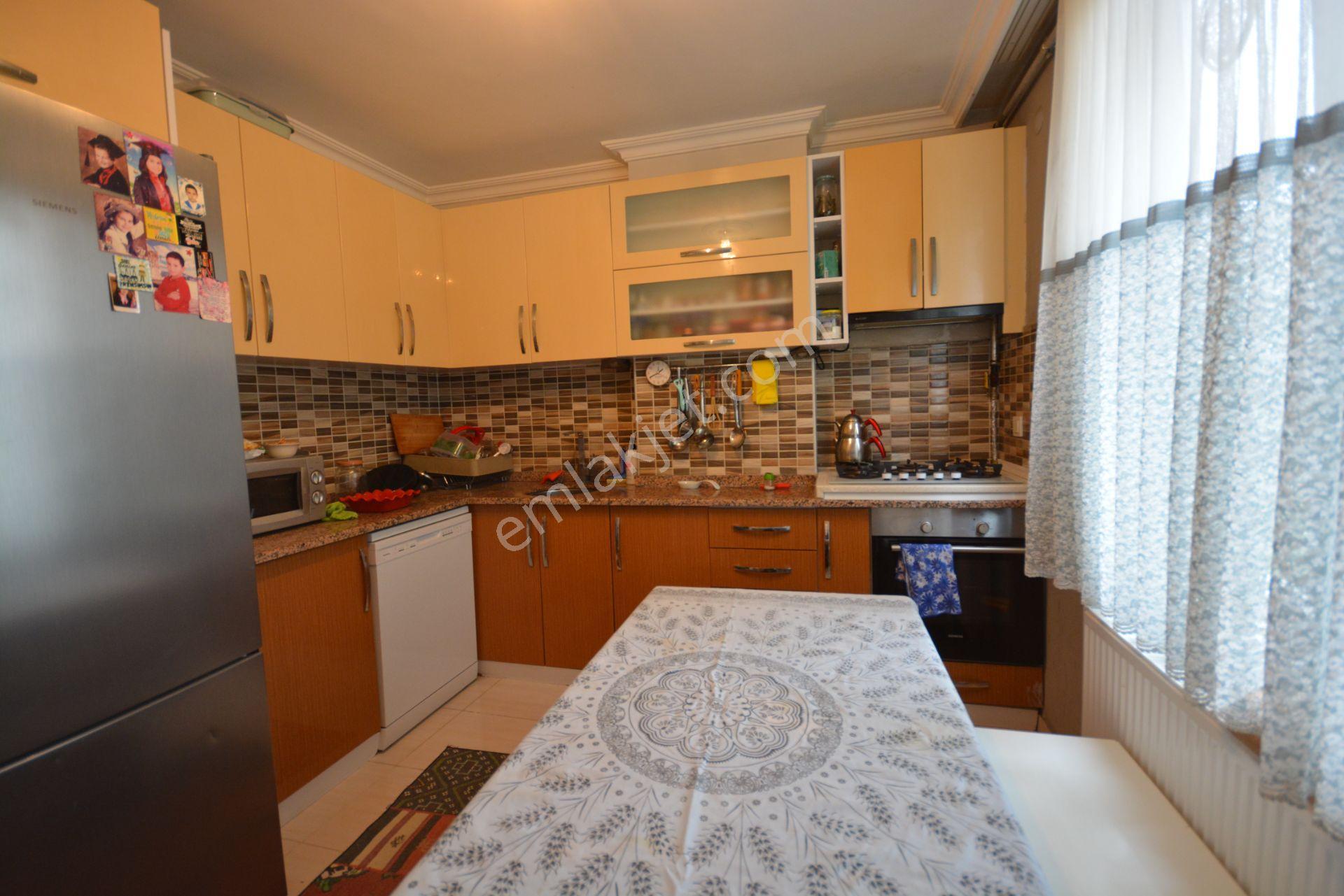 Satılık Merkezi Konumda 127 Mk Caddeye Yakın 3+1 Lüks* Daire - Görsel 22
