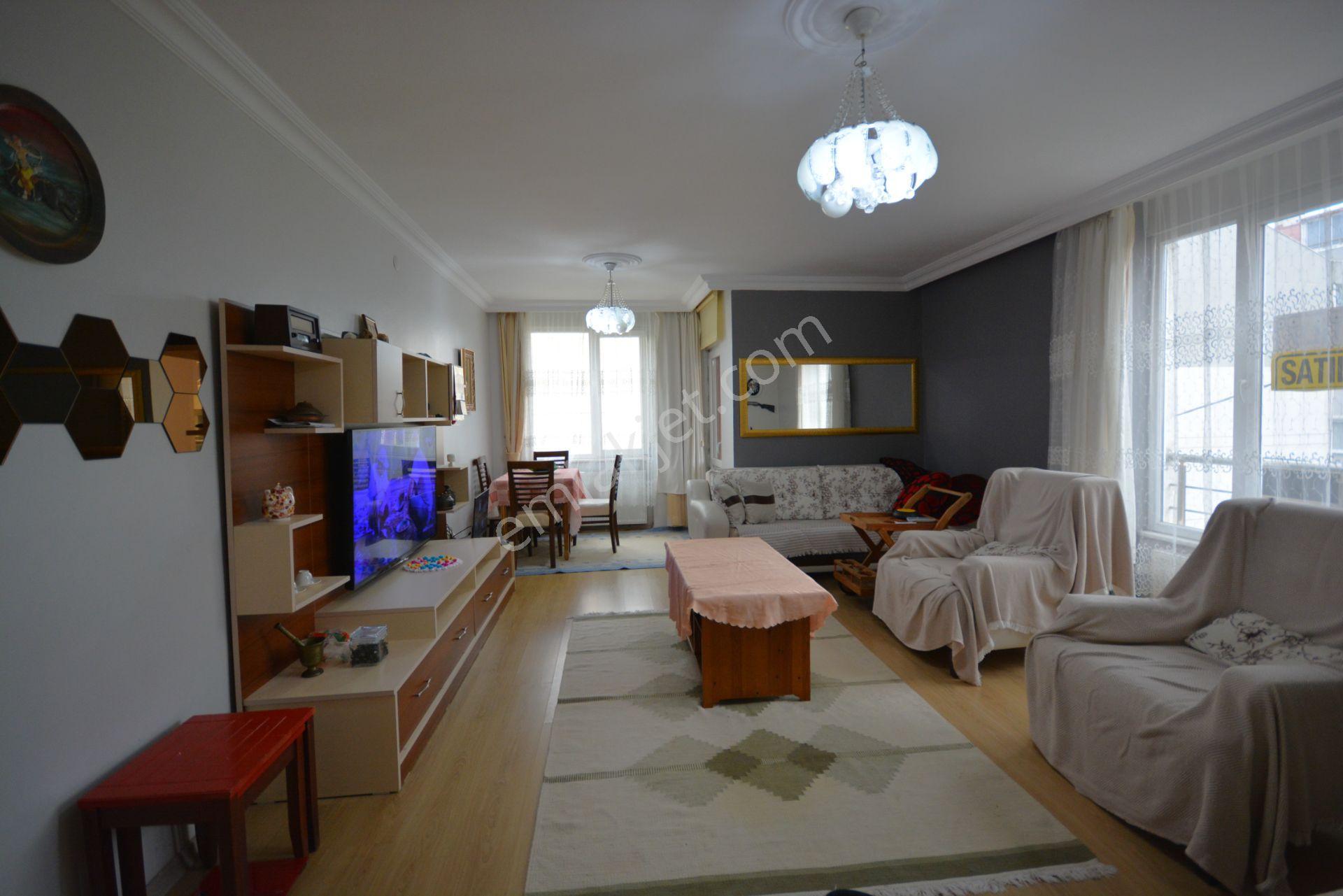 Satılık Merkezi Konumda 127 Mk Caddeye Yakın 3+1 Lüks* Daire - Görsel 2