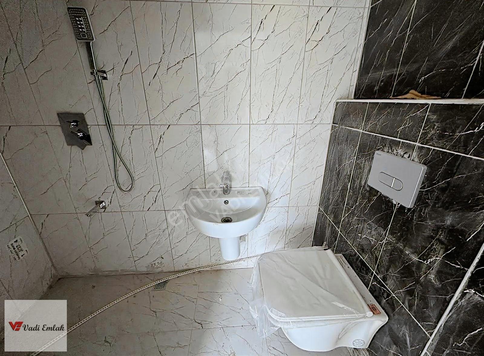 Esentepe Mahallesinde 3+1 Lüks Kiralık Daire | Vadi Emlak - Görsel 8