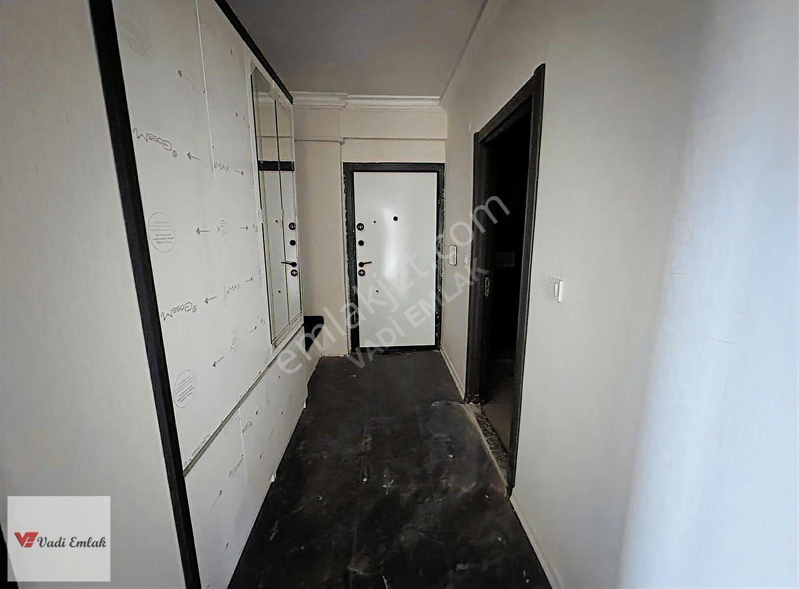 Esentepe Mahallesinde 3+1 Lüks Kiralık Daire | Vadi Emlak - Görsel 20