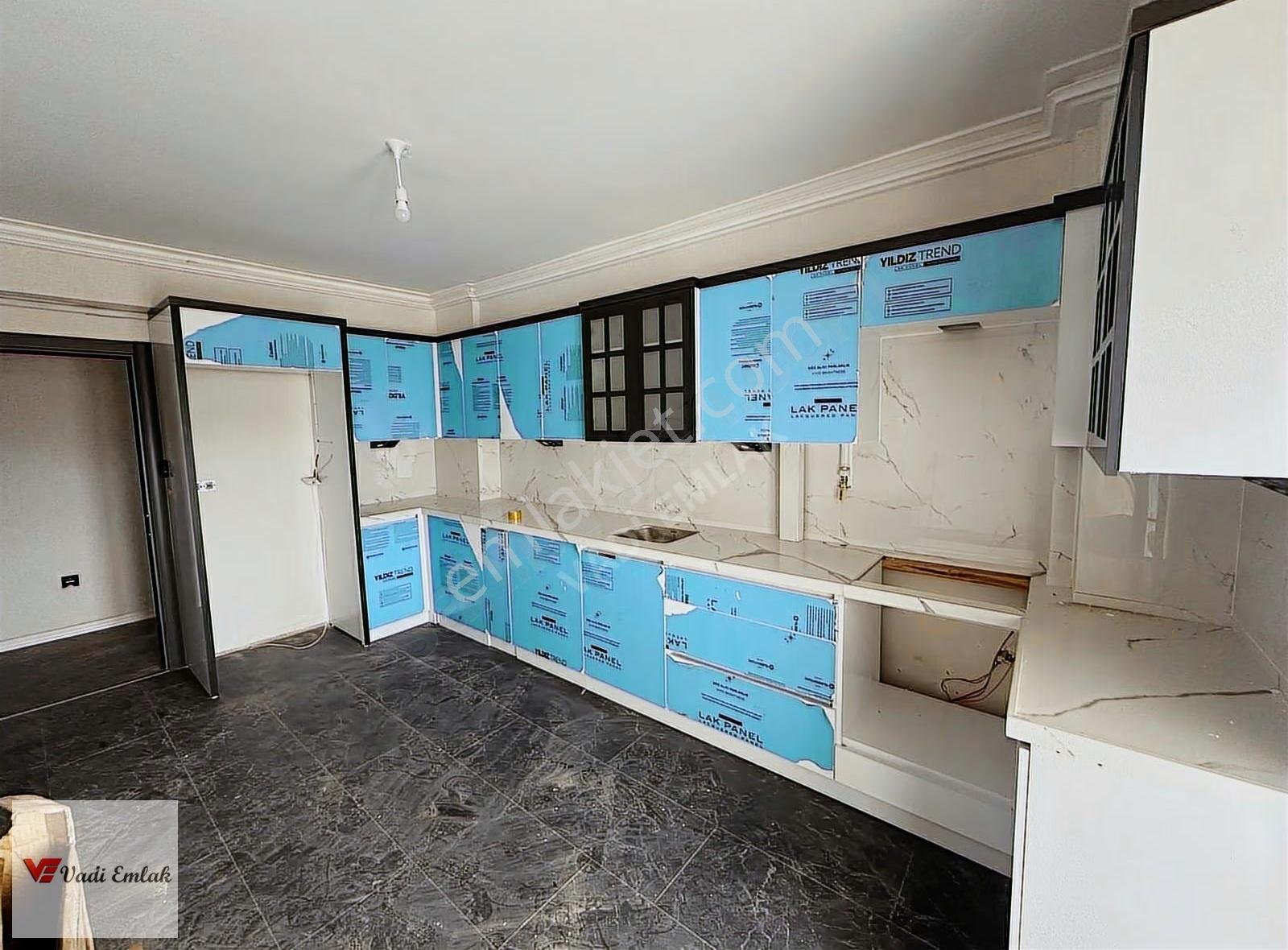 Esentepe Mahallesinde 3+1 Lüks Kiralık Daire | Vadi Emlak - Görsel 14