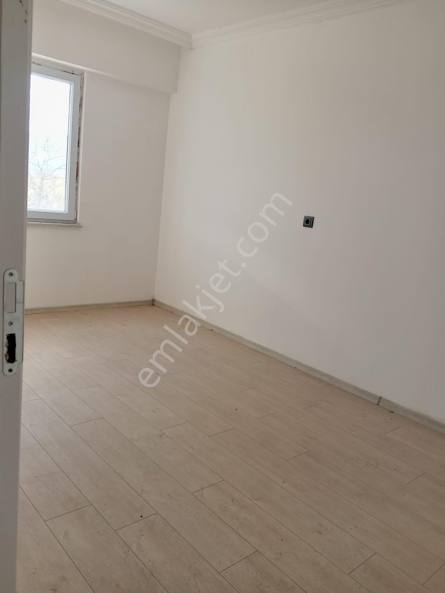 Adalet Gold Group Emlak'tan Kaçırılmayacak Fırsat Bahçelievler Mahallesi'nde Satılık 1+1 Daire - Görsel 6