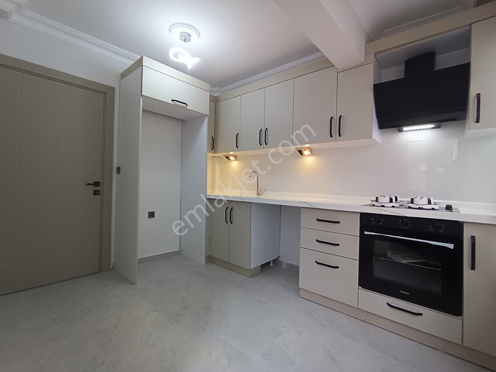 Serdaroğlu'ndan Altınkum'da 2+1 Denize 400mt Ara Kat Daire - Görsel 3
