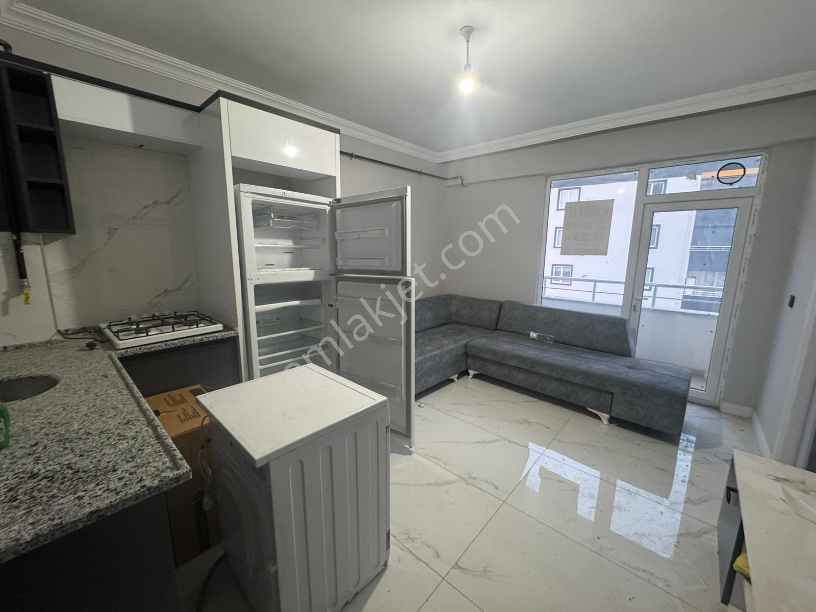 Güneşli'de Lüks Site İçerisinde 1+1 Eşyalı Balkonlu Kiralık - Görsel 7