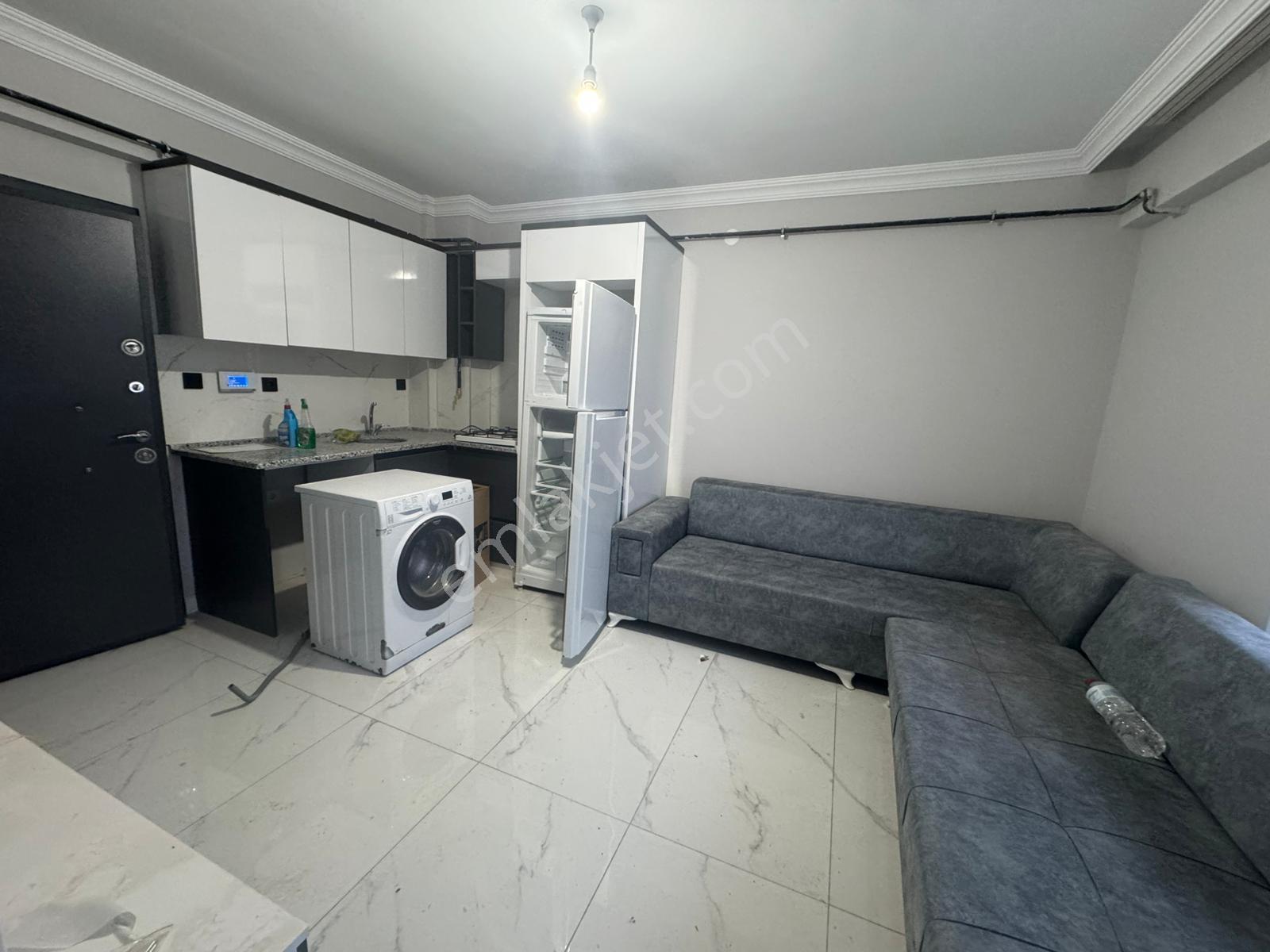 Güneşli'de Lüks Site İçerisinde 1+1 Eşyalı Balkonlu Kiralık - Görsel 2