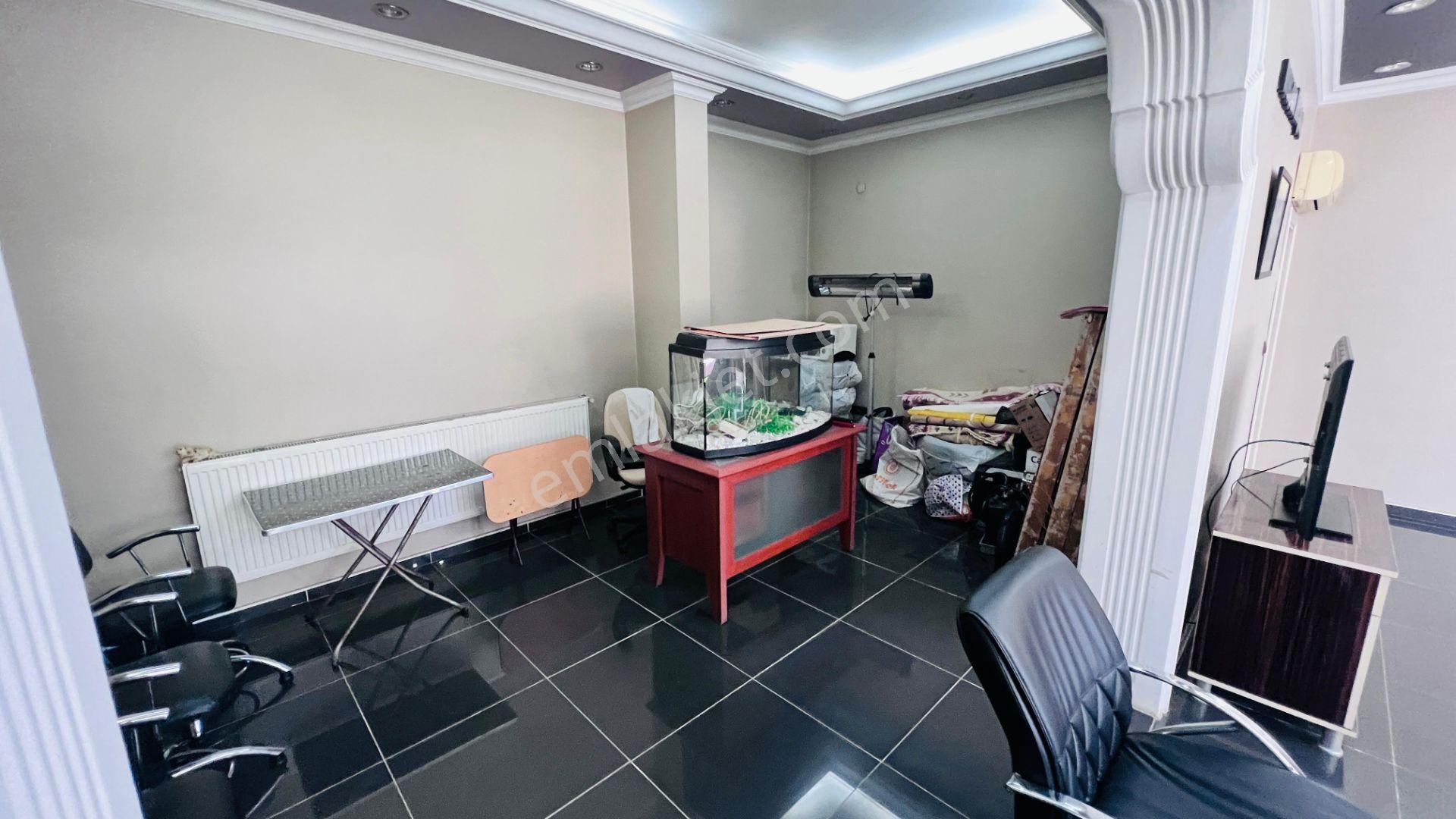 Küçükler Gayrimenkulden Karşıyaka Da Kiralık Dükkan - Görsel 14