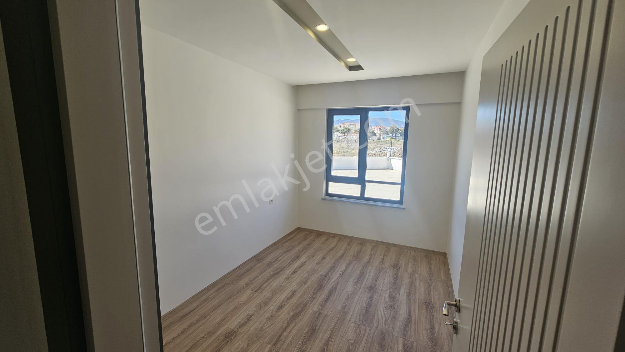Modernevler'de | 3+1 Lüks Geniş Daire | Ofis Kullanımınada Uygun - Görsel 14