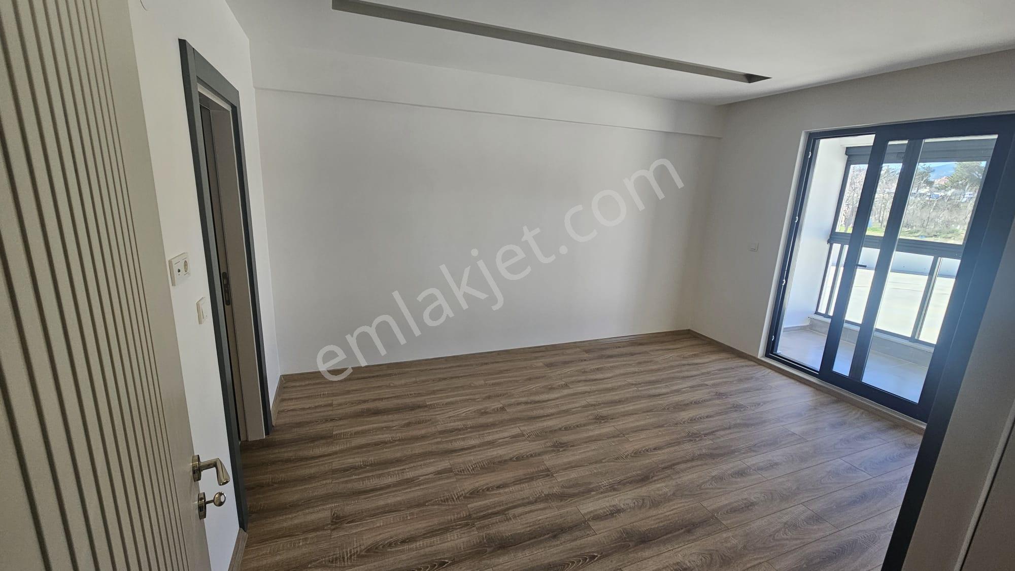 Modernevler'de | 3+1 Lüks Geniş Daire | Ofis Kullanımınada Uygun - Görsel 12