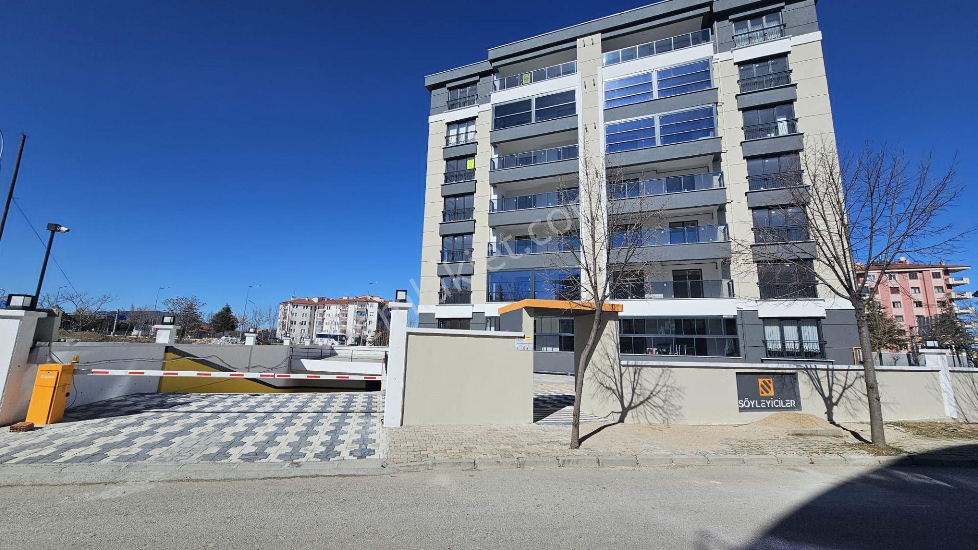 Modernevler'de | 3+1 Lüks Geniş Daire | Ofis Kullanımınada Uygun