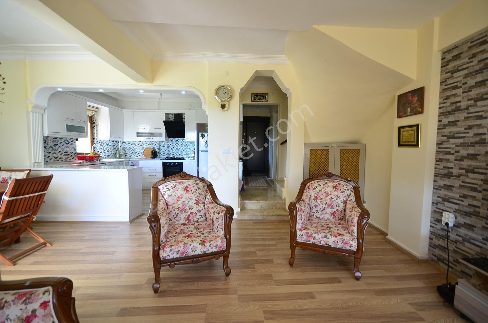 Manavgat Çolaklı Da Denize Yakın Site İçi Satılık Tripleks Villa - Görsel 5