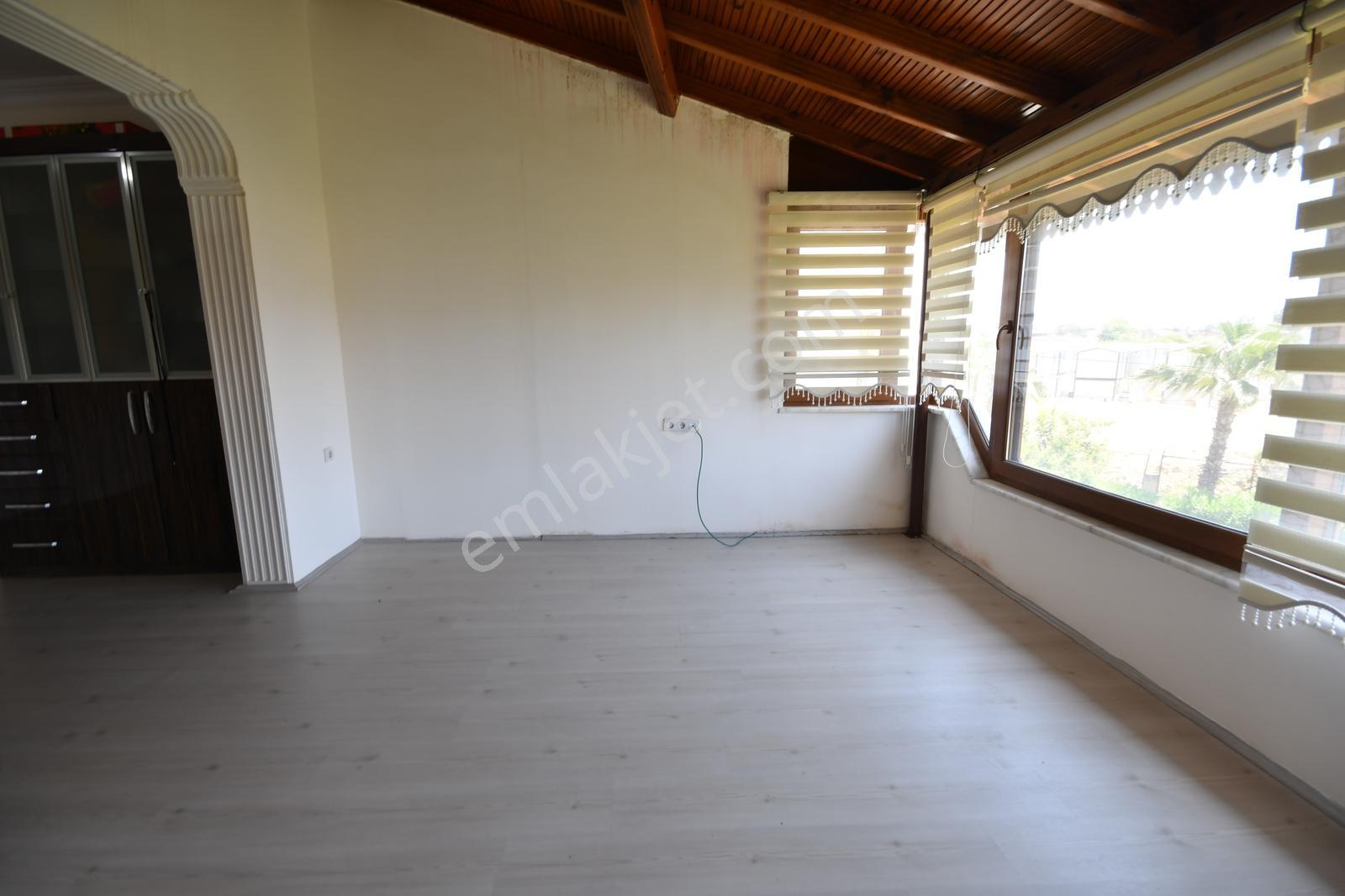 Manavgat Çolaklı Da Denize Yakın Site İçi Satılık Tripleks Villa - Görsel 19