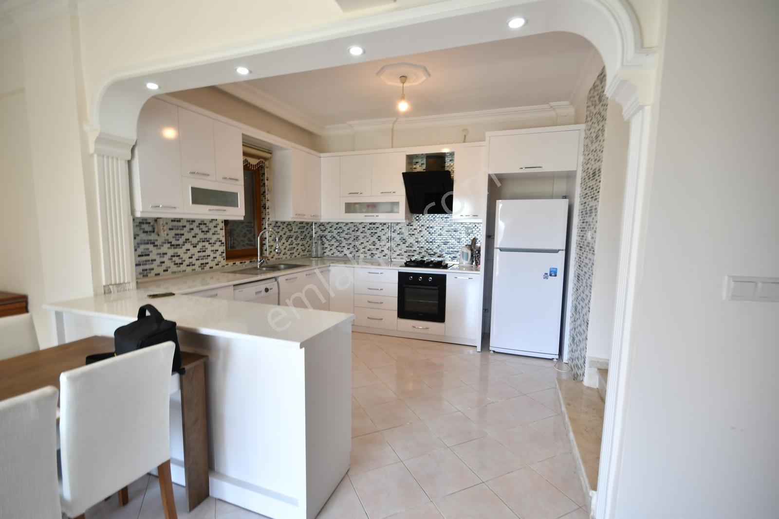 Manavgat Çolaklı Da Denize Yakın Site İçi Satılık Tripleks Villa - Görsel 28