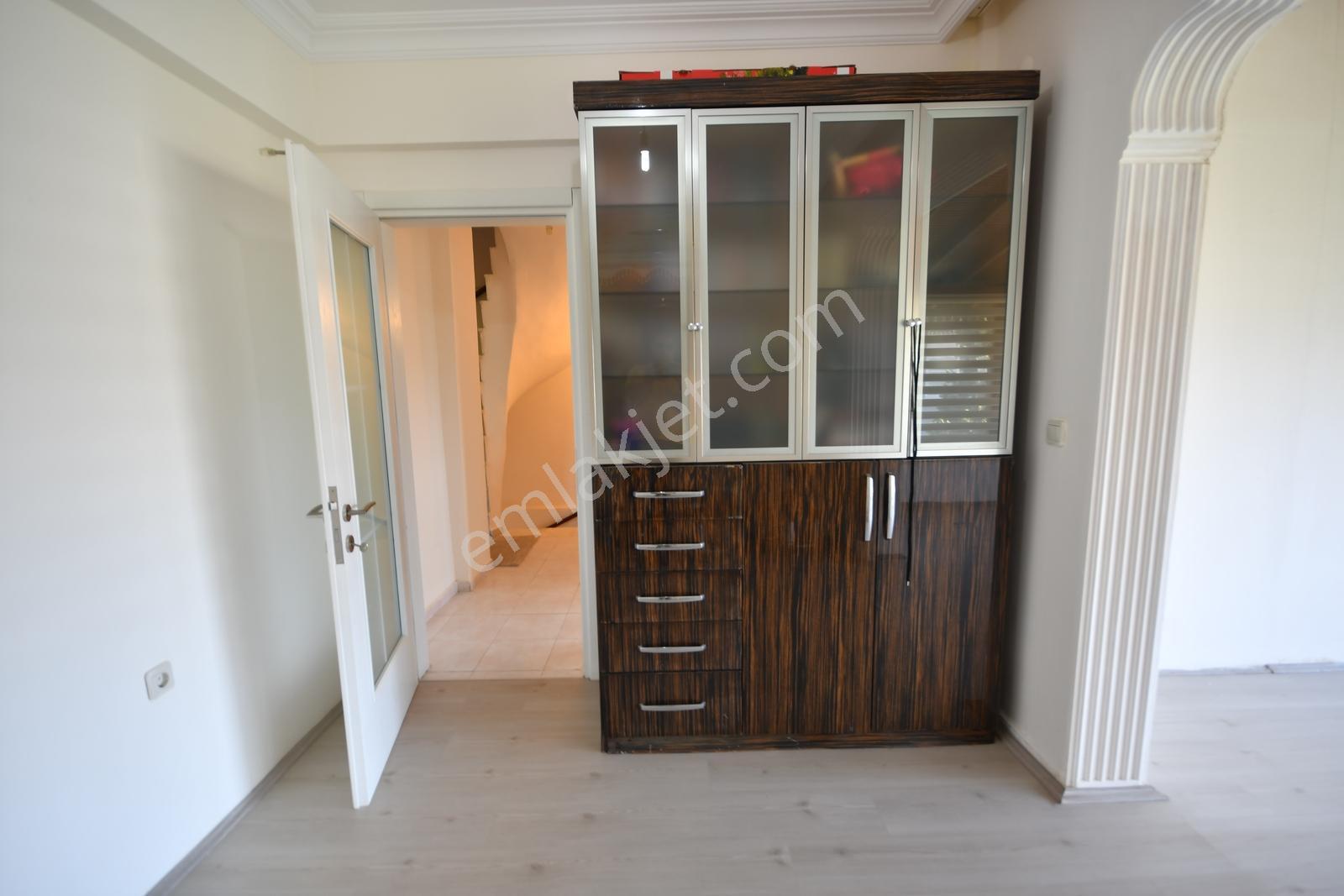Manavgat Çolaklı Da Denize Yakın Site İçi Satılık Tripleks Villa - Görsel 27