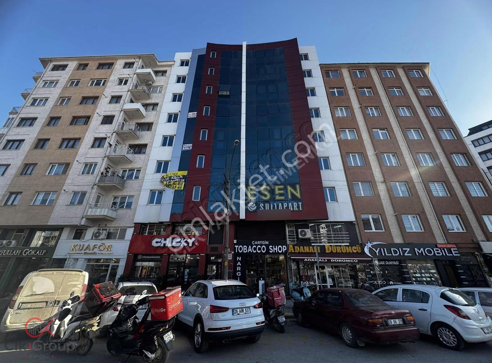 Clk'dan Hatboyu Cad. Üzeri Satılık Kiracılı 1+1 Daire