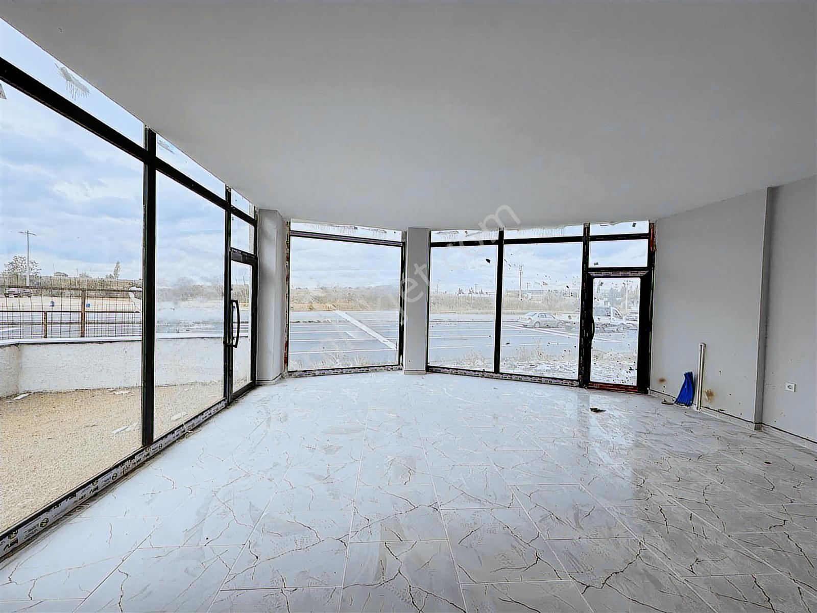 Çerkezköy İnönü Caddesi Çorlu Yolu Üzerinde 100m2 Kiralık Dükkan - Görsel 2