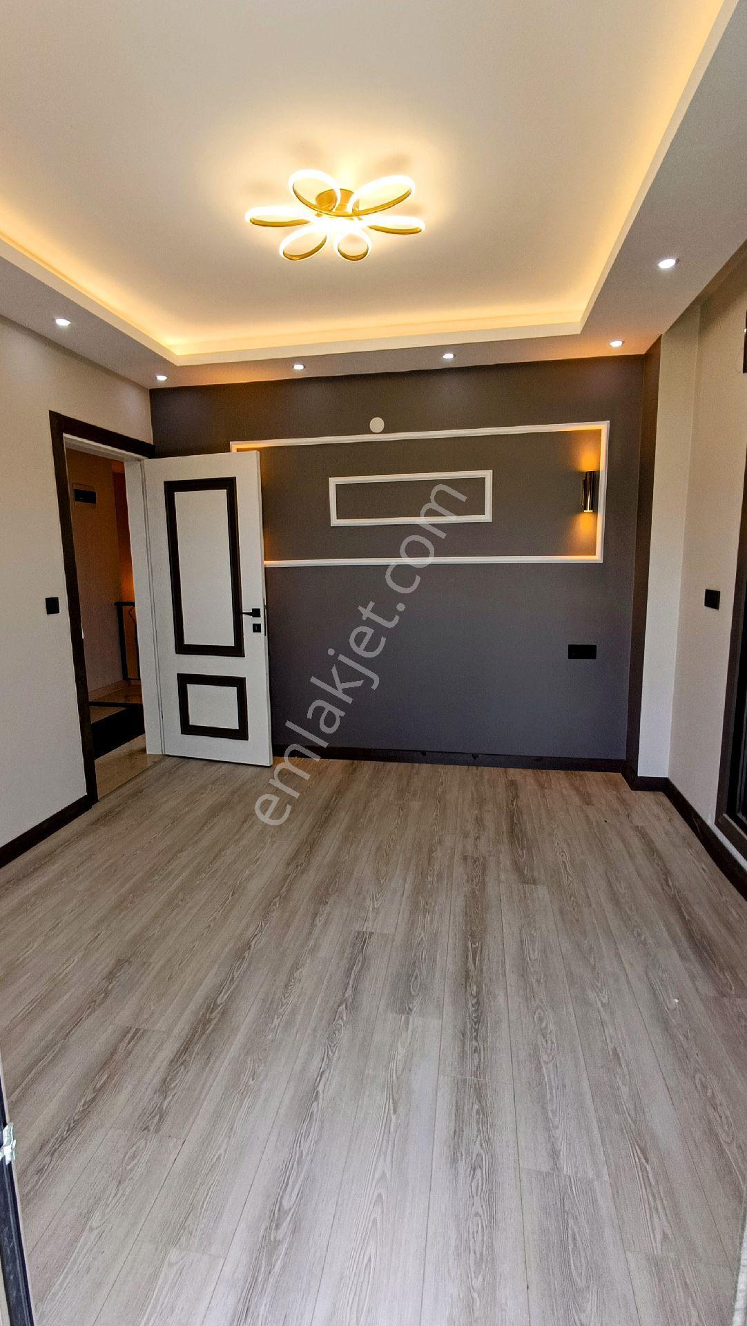 Taş Emlak'tan Akıllı Ev Sistemli, Havuzlu, Saunalı Sıfır Villa - Görsel 27