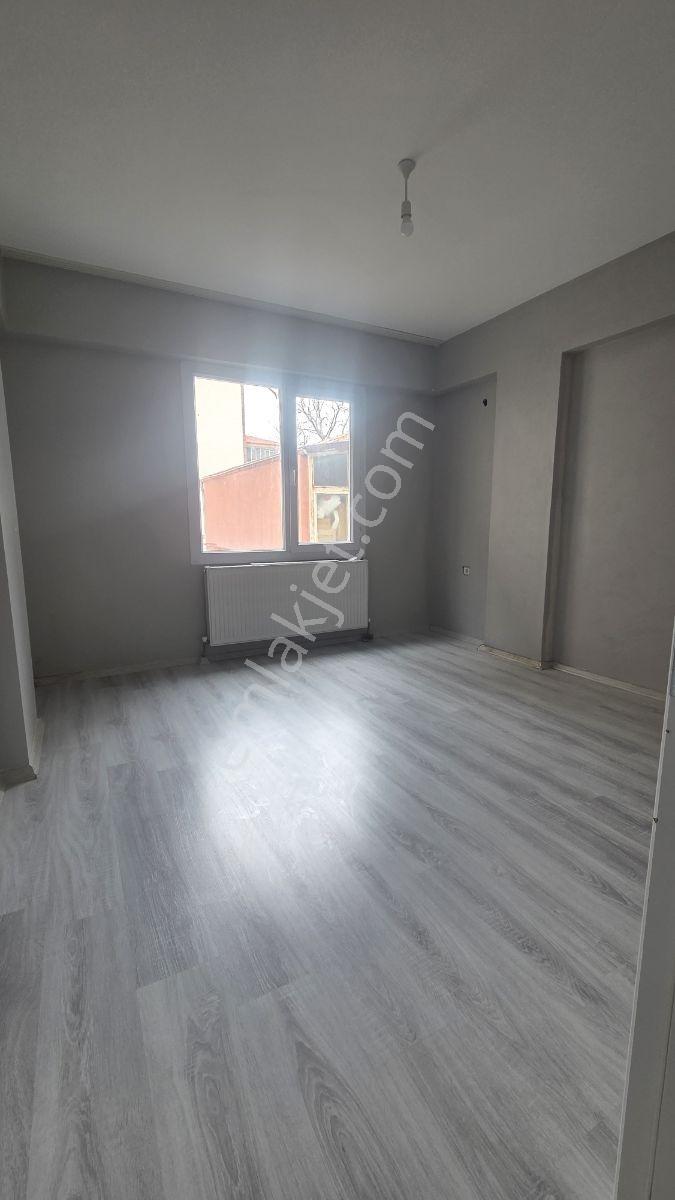 Emlakyaptan İstasyon Mah Kiralık 2+1 Daire - Görsel 14