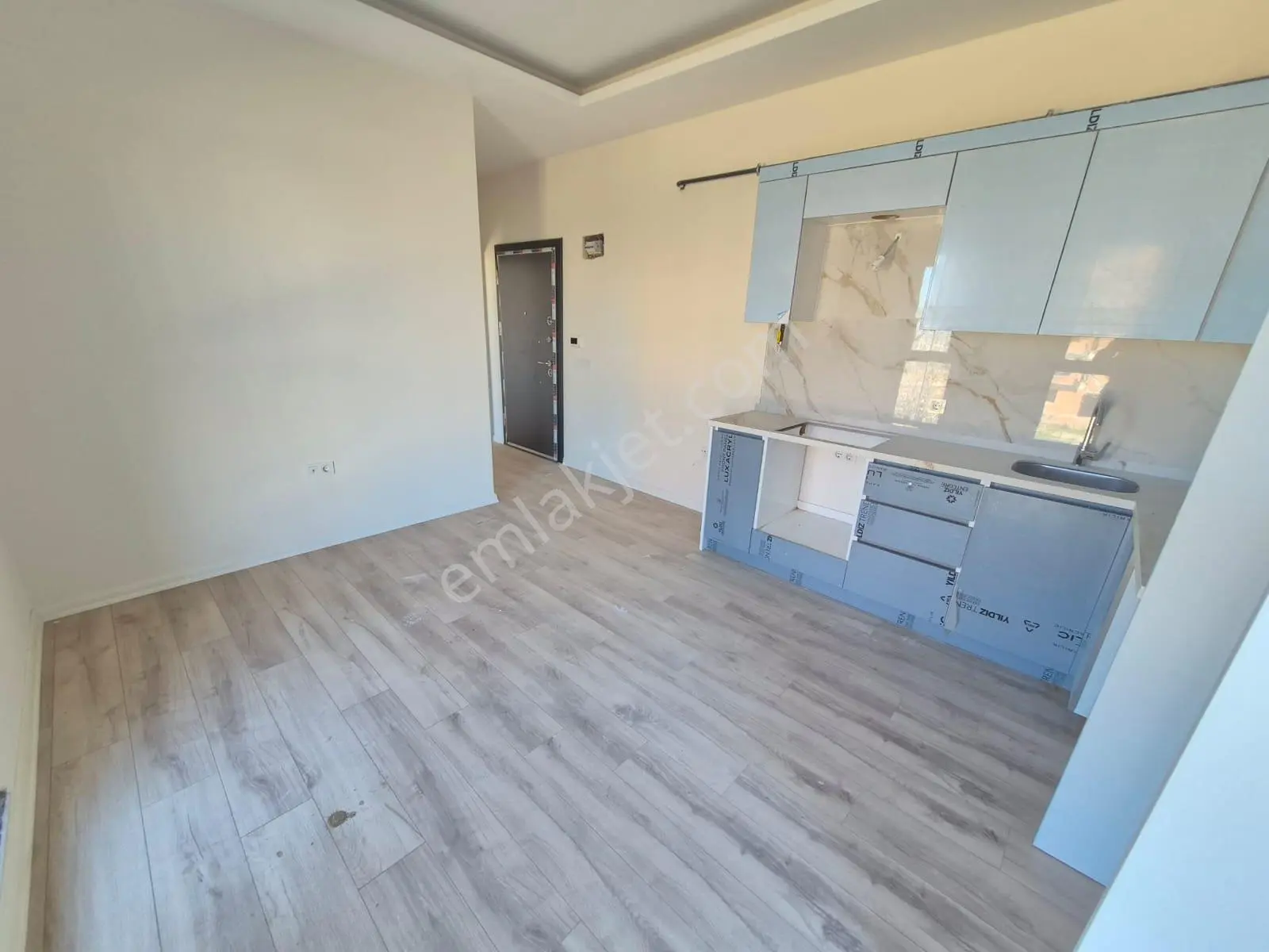 Delux'den Atatürk Mah.'de Resmi Kurumlara Yakın Lux 1+1 Kiralık - Görsel 6