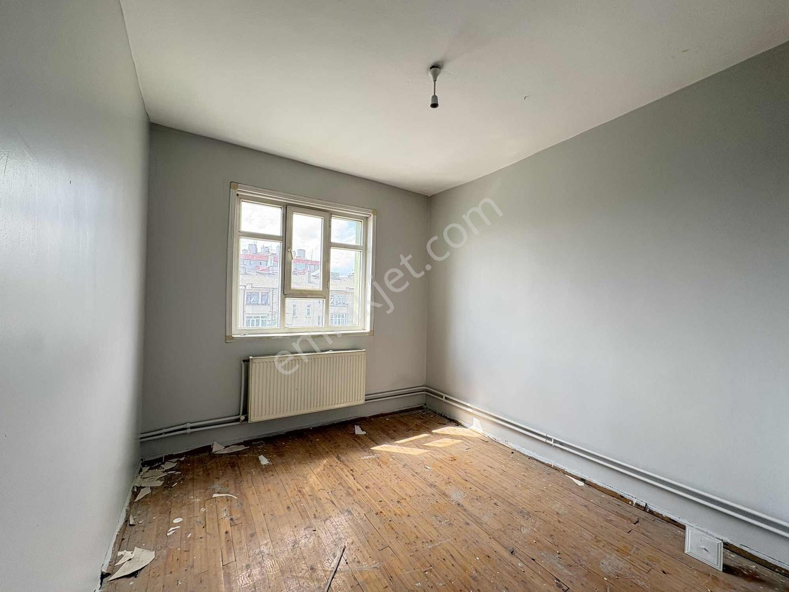 Binkonutlarda Cadde Cepheli Full Yapılı Geniş Daire - Görsel 5