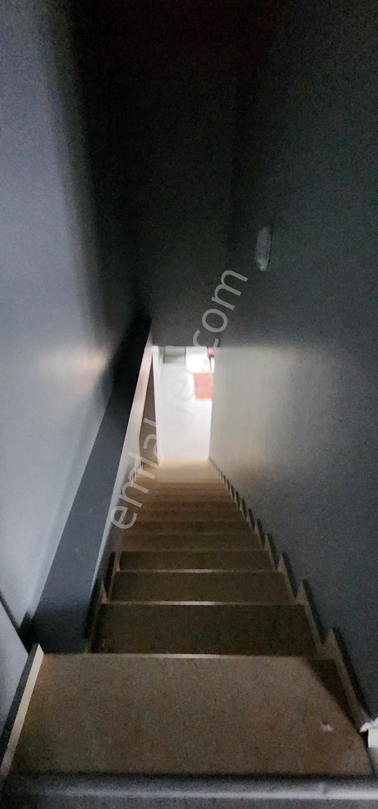 Kariyer'den Ertuğrulgazi Cad Atimer İşmerkezi Kiralık Ofis 115m² - Görsel 28