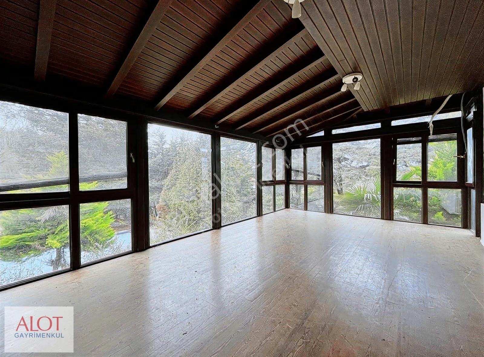 Beykoz Çavuşbaşı Baklacıda Doğa İçinde Satılık Lüks Villa - Görsel 16