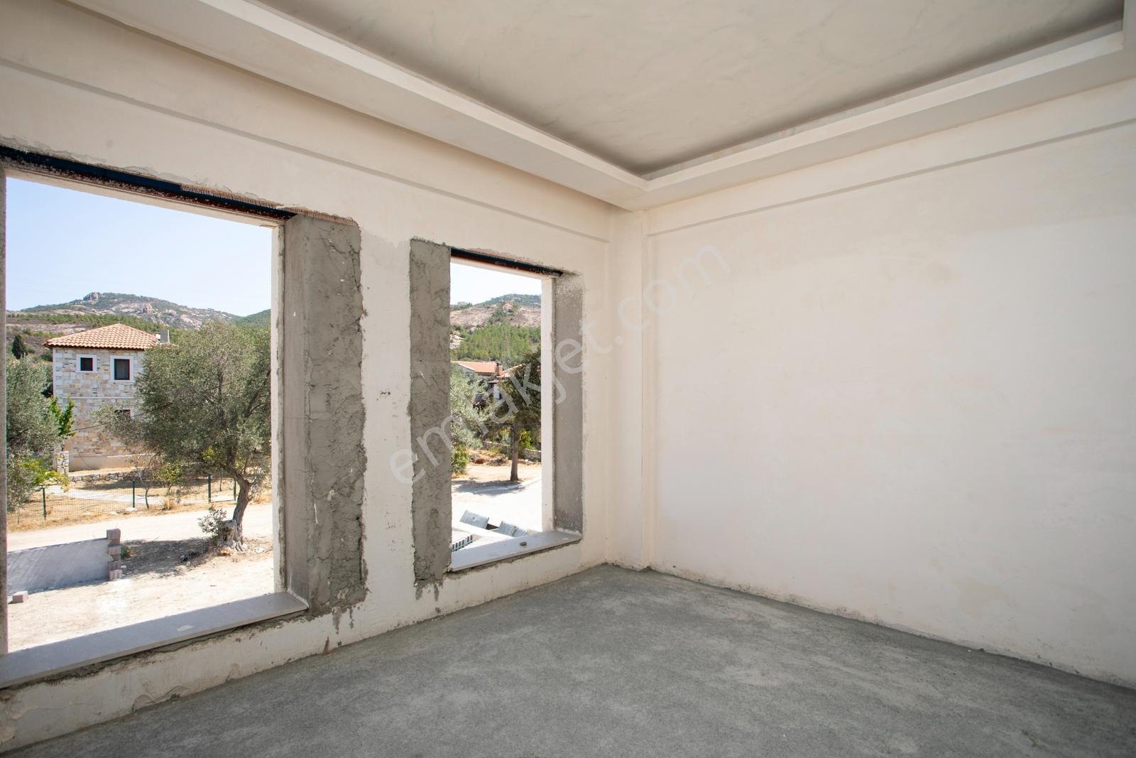 Eski Foça İsmetpaşa Mah. Satılık 5+1 Müstakil Villa - Görsel 8