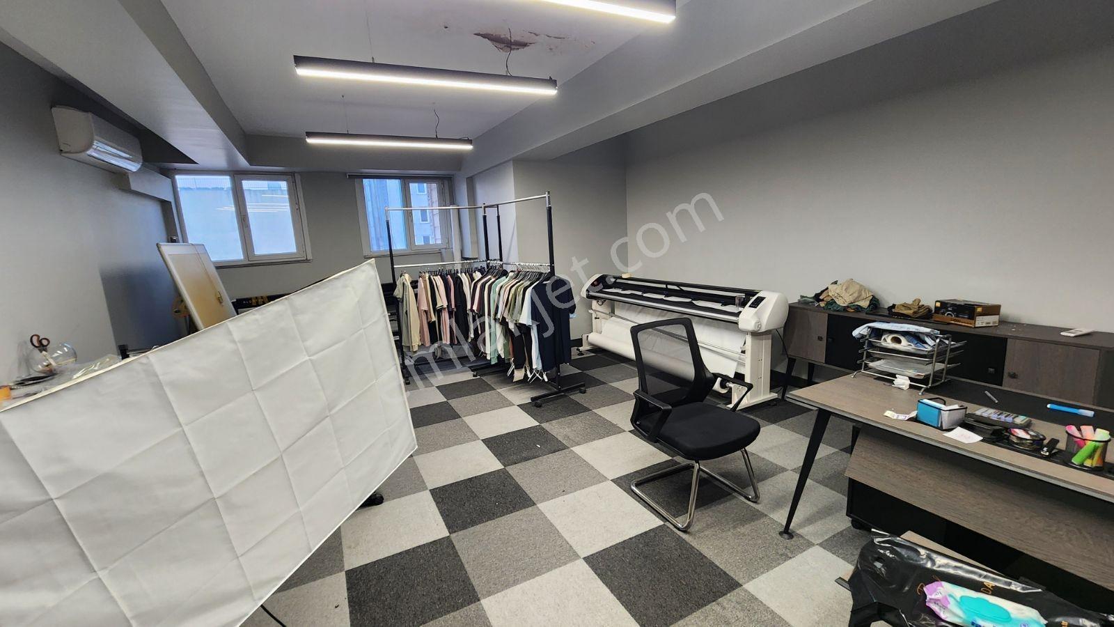 Enes Yeter Den Avrupa Konutları Karşısı 600 M2 İş Hanı Katı - Görsel 19