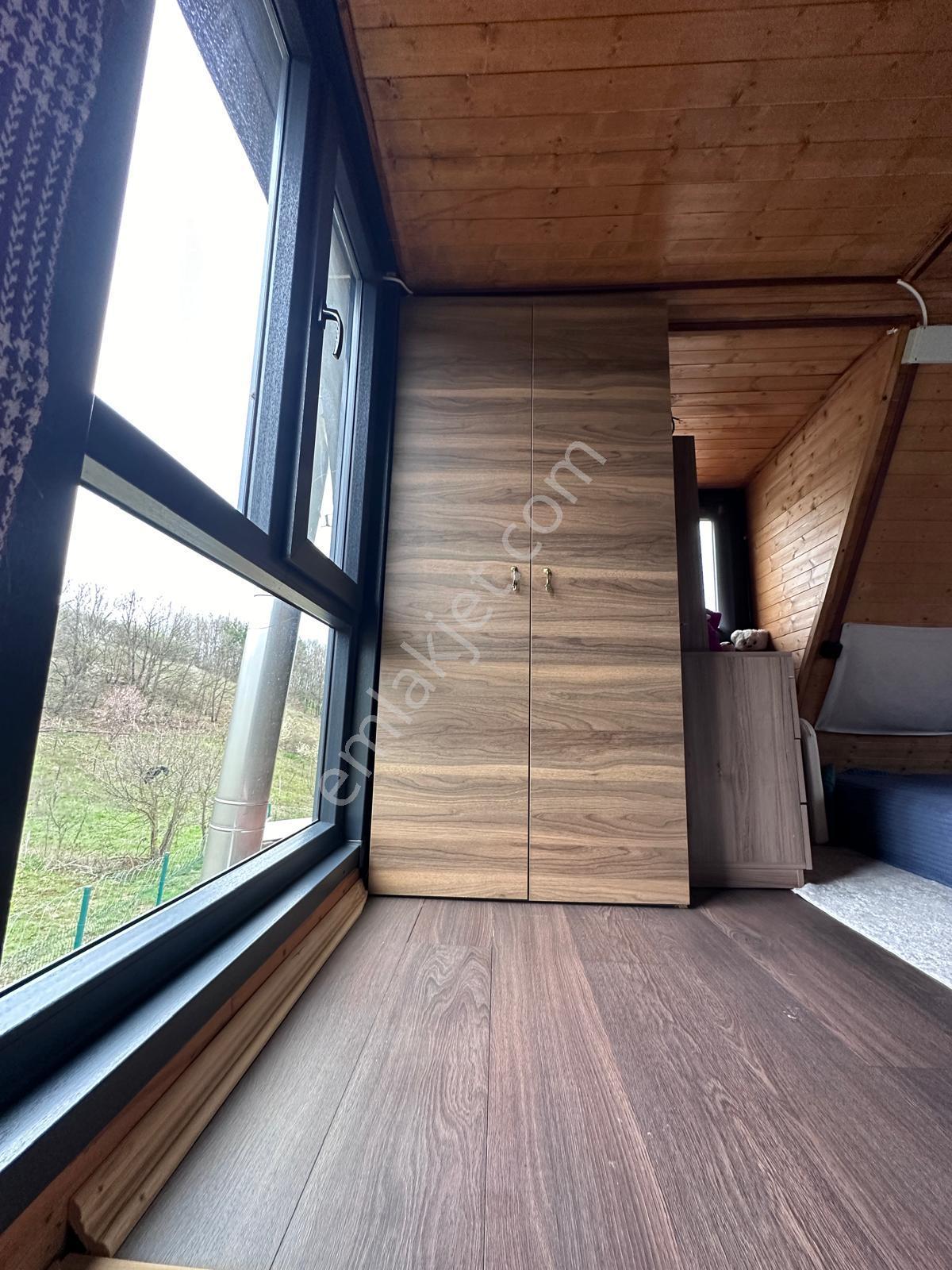 Doğa İçinde Tam Donanımlı Ahşap Villa Yaz Kış Oturuma Hazır - Görsel 28