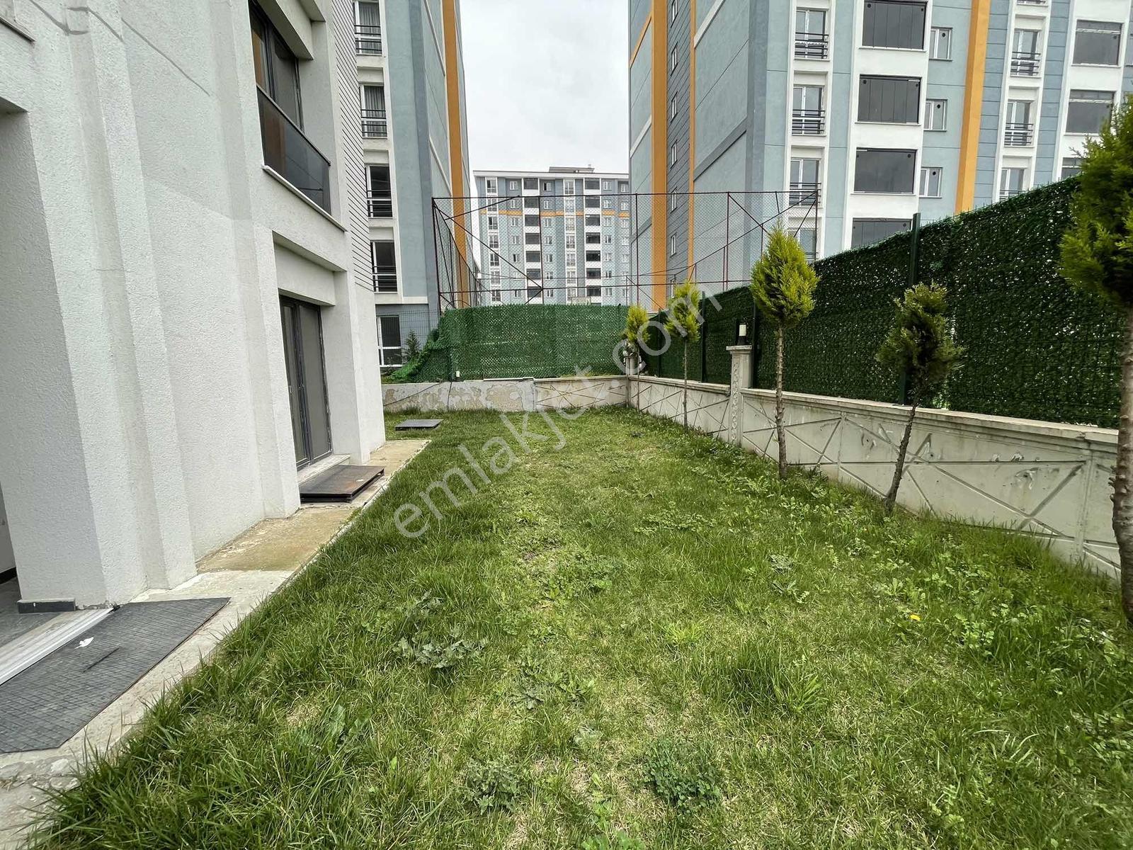 G.m.k.p Mahallesi'nde Lüks Site İçinde 3+1 Satılık Daire ! - Görsel 12