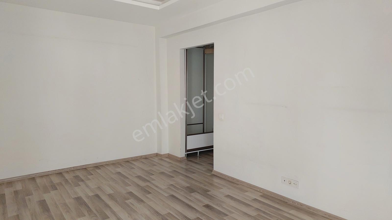 Tekirdağ Çorlu Hürriyet Mahallesi Kiralık 4+1 Lüks Daire - Görsel 27