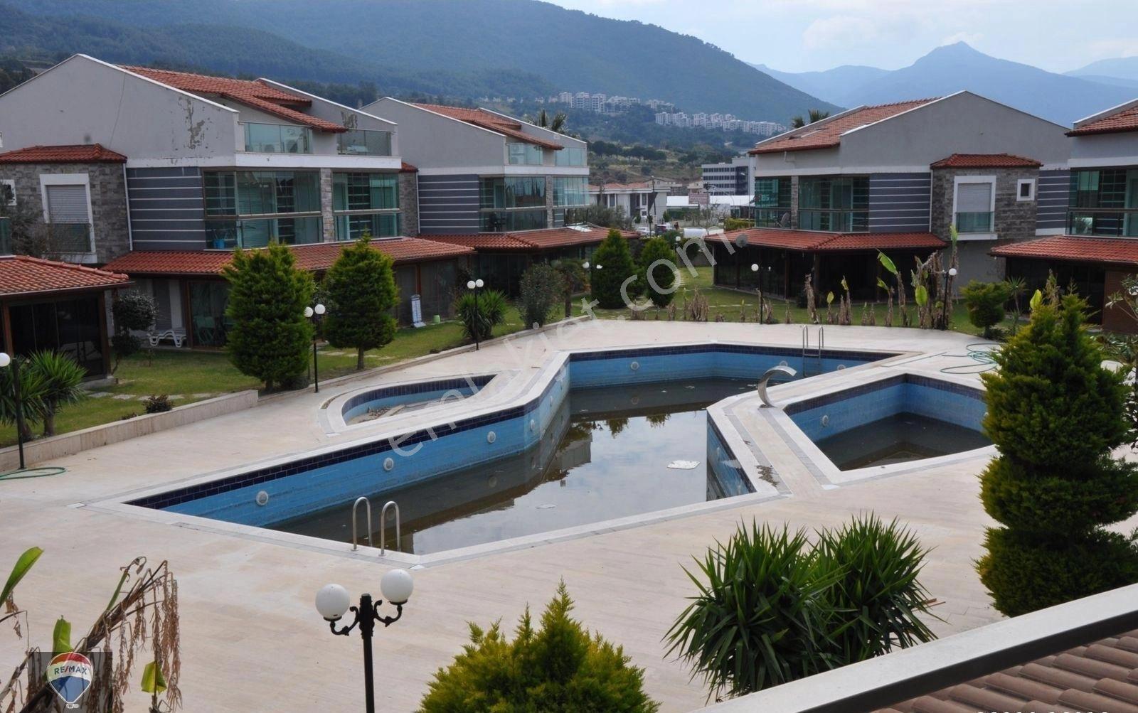 Davutlar Termal Villaları'nda Kıralık Lüks 4+1 Villa - Görsel 9