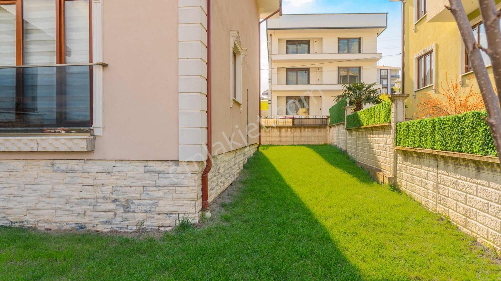 Arifiye Cumhuriyet Mah. 5+1 Bahçeli, Teraslı Müstakil Villa - Görsel 20