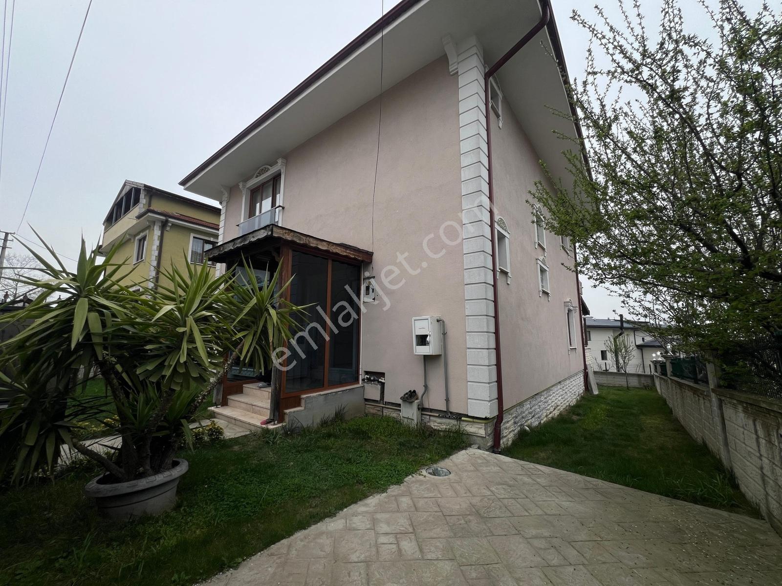 Arifiye Cumhuriyet Mah. 5+1 Bahçeli, Teraslı Müstakil Villa - Görsel 11