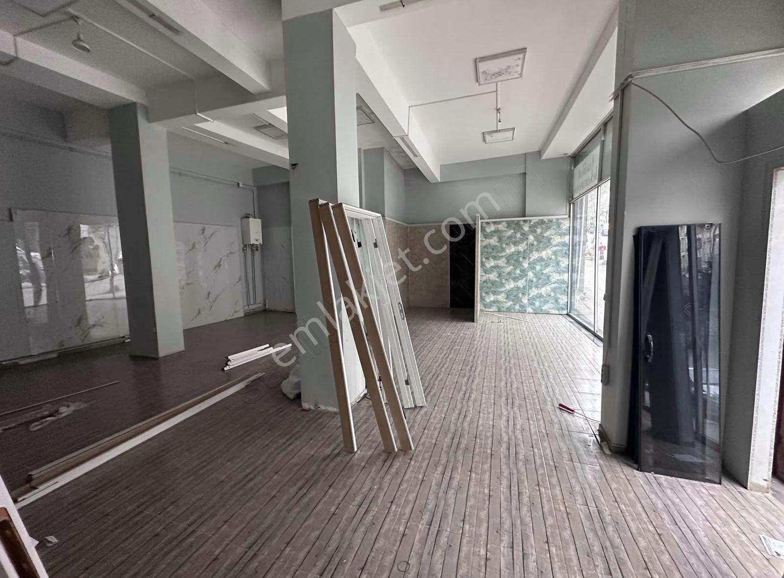 Çağlayan Taşocağı Caddesinde Satılık 400m2 Boş Dükkan Mağaza - Görsel 3