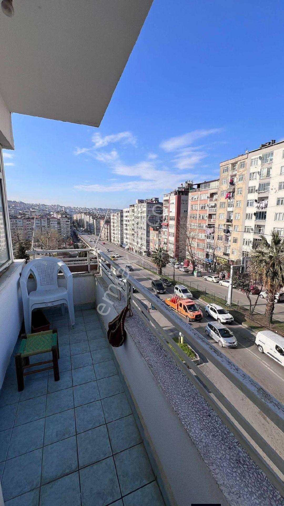 Samsun İlkadım Rasathane Mahallesi'nde Kat Tapulu Bulvar Üzerinde 3+1 Satılık Daire - Görsel 12