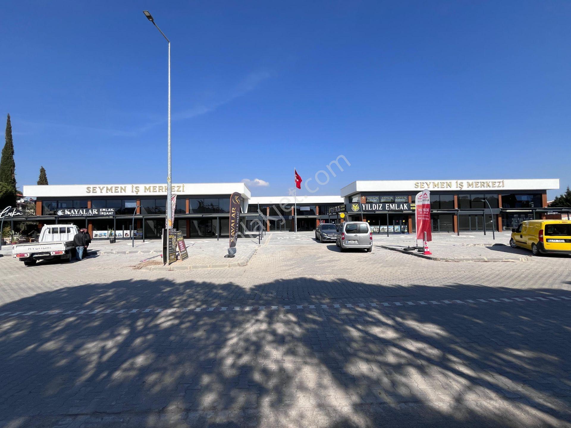 Sahibinden Dikili Salihleraltında Cadde Cepheli - Görsel 5