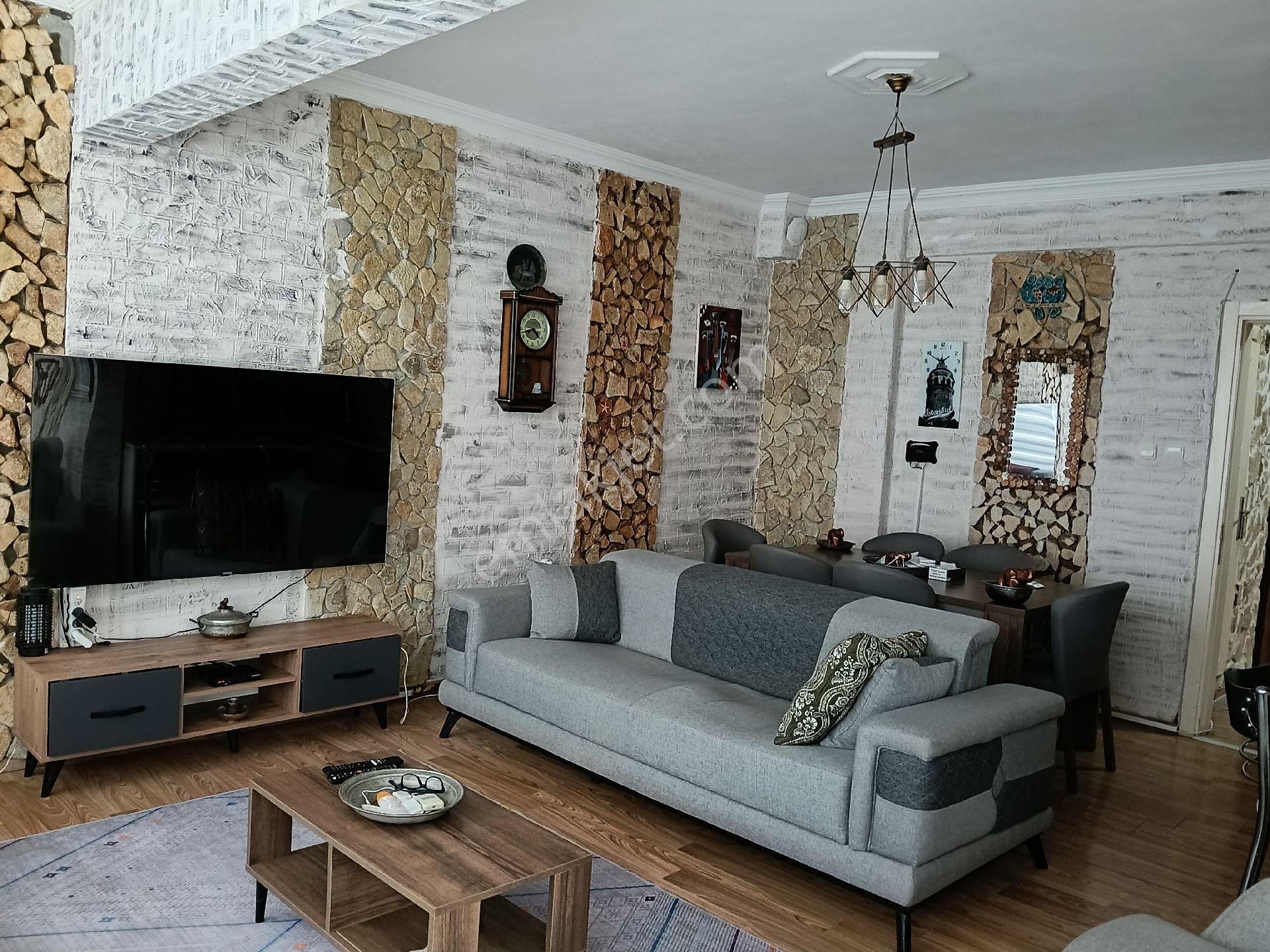 Rose Emlak'tan Şehir Merkezinde Satılık Villa - Görsel 11