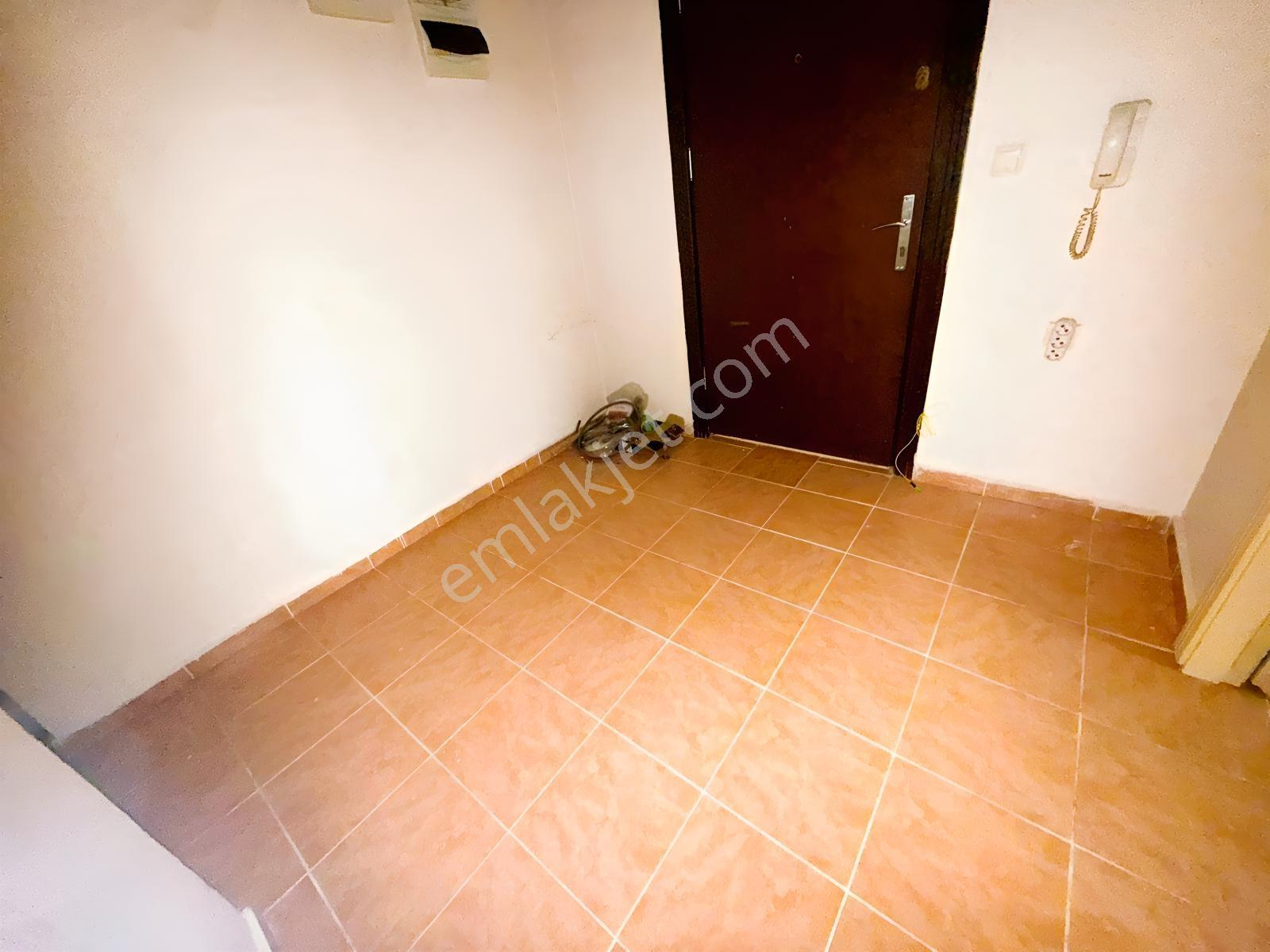 Kepsut Toki'de Kiralık 2+1 Daire - Görsel 2