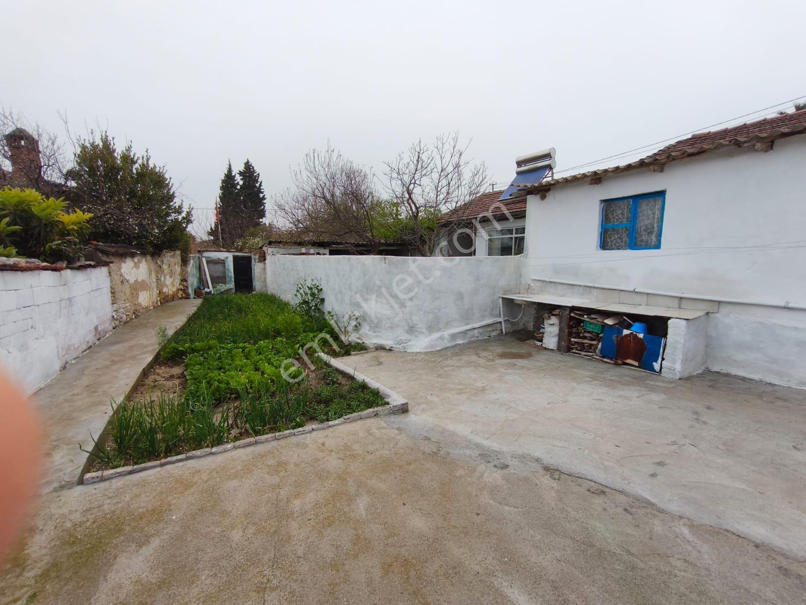 'manisa Saruhanlı Sarıçam Mh.2+0 Eşyalı Satılık Avlulu Köy Evi' - Görsel 33