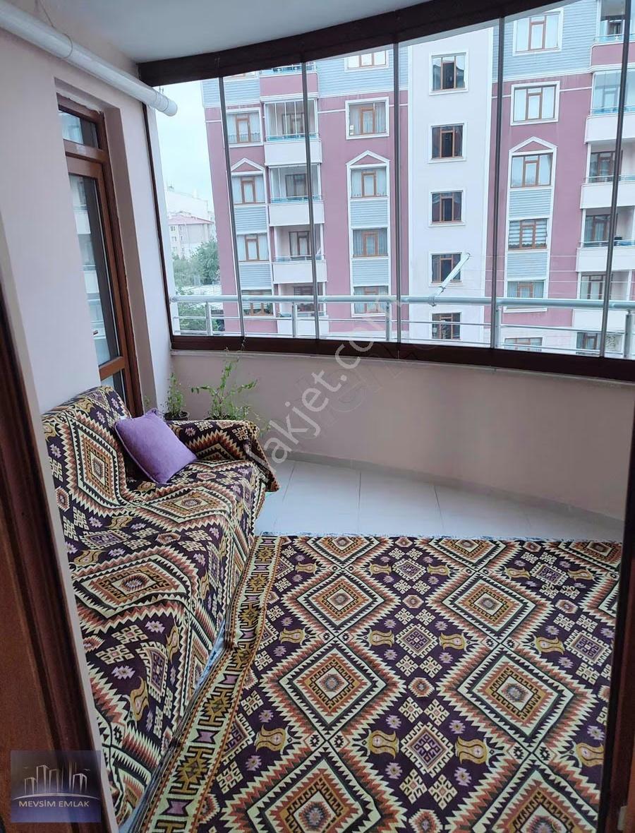 Mevsim Emlaktan Gölbaşında 240 M2 Satılık 3+1 Daire Park Cepheli - Görsel 4