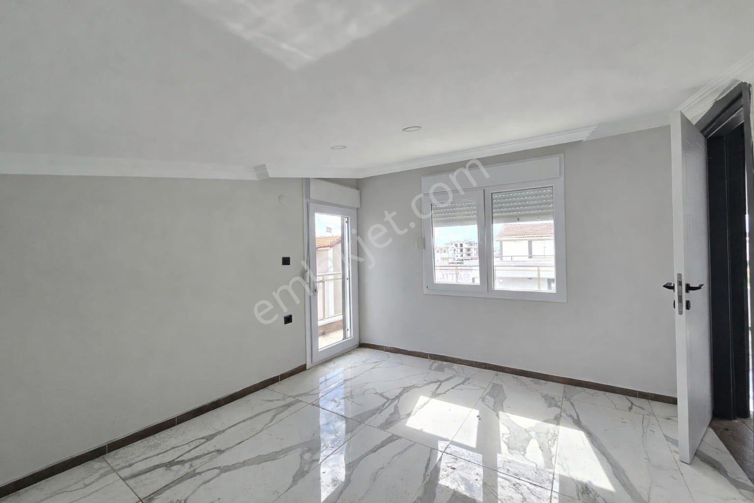 Ayvalık Altınova'da 5+1satılık Villa Plaja 250 M - Görsel 6